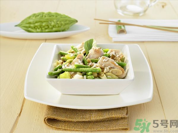 夏天吃苦瓜有什么好處？夏天吃苦瓜好嗎？