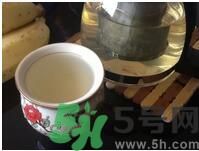 苦瓜泡水喝有什么好處？苦瓜泡水喝好嗎？