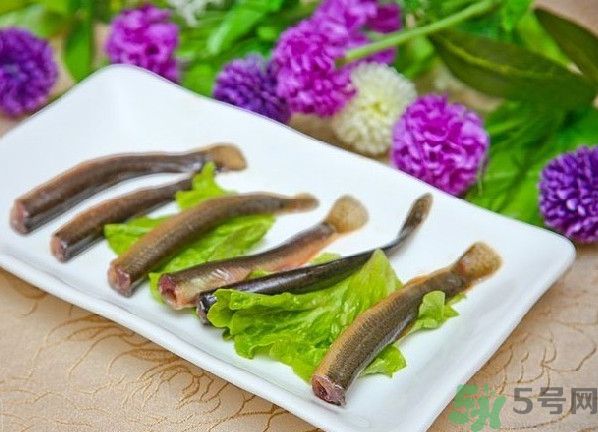 石斛和泥鰍能同吃嗎？石斛和泥鰍能一起吃嗎？