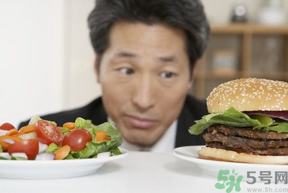 健身前后吃牛肉哪個部位好？健身前后吃牛肉什么部位好？