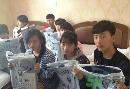 初中生全體甲醛中毒是怎么回事？初中生全體甲醛中毒是哪個(gè)學(xué)校？