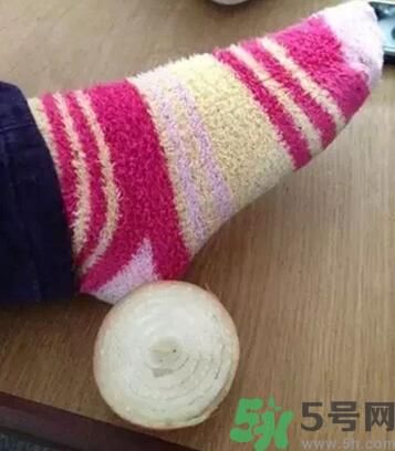 發(fā)燒可以吃洋蔥嗎？發(fā)燒能吃洋蔥嗎？