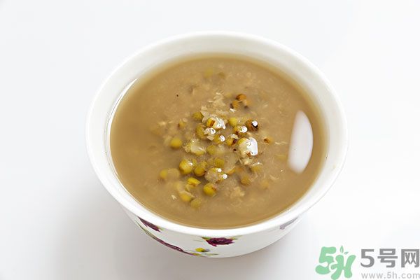 綠豆煮出來為什么是紅色的？怎么煮綠豆湯不發(fā)紅？
