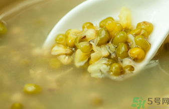 皮膚過敏能吃綠豆嗎？皮膚過敏能不能喝綠豆湯？