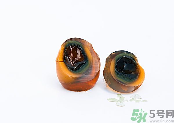吃皮蛋可以降火嗎？吃皮蛋真的能降火嗎？