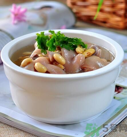 夏天吃黃豆好嗎？夏天吃黃豆有什么好處？