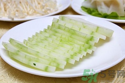 冬瓜和皮蛋一起吃能降火嗎？冬瓜能和皮蛋一起吃嗎？
