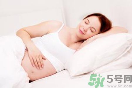工作的孕婦什么時候停止工作比較好？孕婦可以工作嗎？