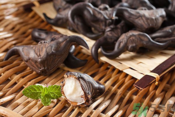 菱角是堿性的嗎？菱角是堿性的還是酸性的？