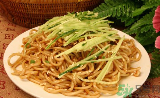 甜的涼面怎么做？甜涼面怎么做好吃？