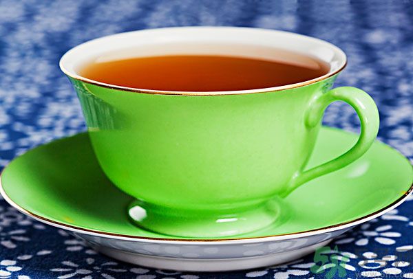 女生夏天喝什么茶最好？女生夏天適合喝什么茶？