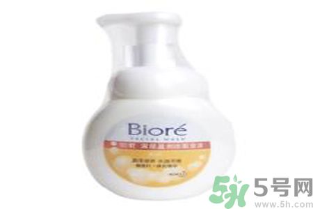 碧柔深層盈潤潔面泡沫適合什么膚質(zhì)？敏感膚質(zhì)可以用碧柔深層盈潤潔面泡沫嗎？