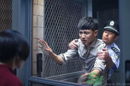 柯震東內(nèi)地解禁是真的嗎？柯震東內(nèi)地解禁的原因是什么？