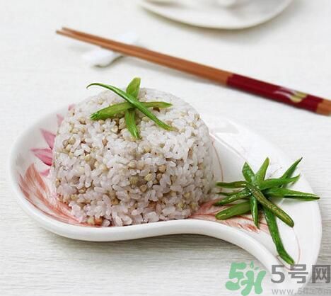 蕎麥可以和大米一起吃嗎？蕎麥能和大米一起吃嗎？
