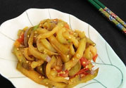 做完月子可以吃涼皮嗎？坐月子可以吃涼皮嗎？
