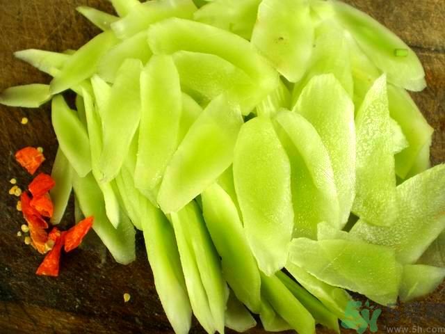 萵筍是涼性的嗎？萵筍是涼性的還是熱性的？