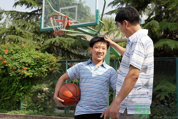 喝啤酒會(huì)影響身高嗎？喝啤酒會(huì)長(zhǎng)不高嗎？
