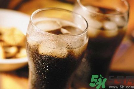可樂(lè)沒(méi)氣了還能喝嗎？可樂(lè)沒(méi)氣了可以喝嗎？