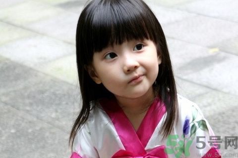 幼童屁股長(zhǎng)出尾巴的原因是什么？孕婦缺什么幼童屁股長(zhǎng)出尾巴？