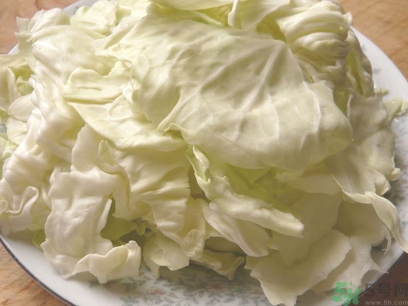 包菜榨汁要加水嗎？包菜汁怎么做？