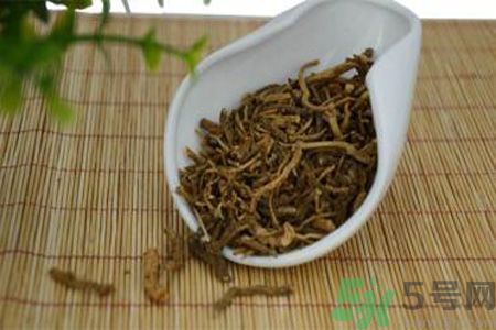 苦菜茶泡水為什么有鹽味？苦菜茶為什么是咸的？