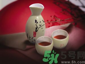 男性喝菖蒲酒有什么好處？男性喝菖蒲酒可以壯陽嗎？