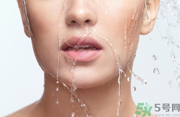 洗臉用什么醋最好？洗臉用白醋好還是米醋好？