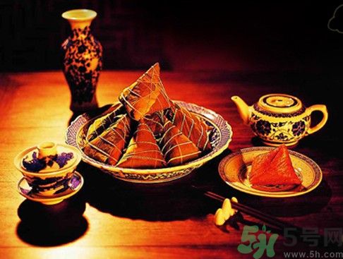 隔夜的粽子可以吃嗎？粽子可以放多久？