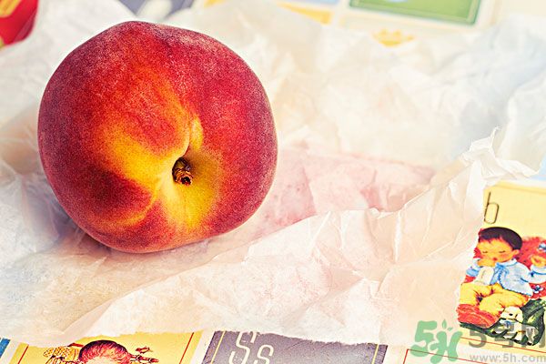 吃了李子能吃桃子嗎？桃子和李子同食好嗎？