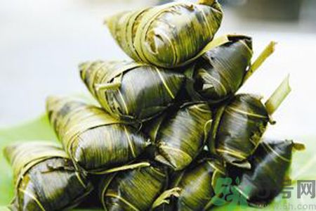 為什么煮粽子葉子會(huì)變黃？為什么煮粽子葉子會(huì)變色？