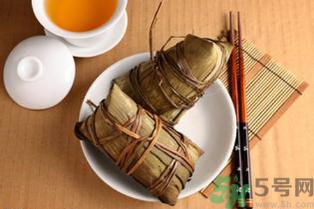 包粽子要放多少堿？包粽子堿放多了怎么辦？