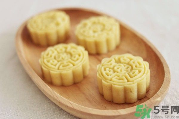 綠豆糕是熱性還是涼性？綠豆糕是涼性的嗎？