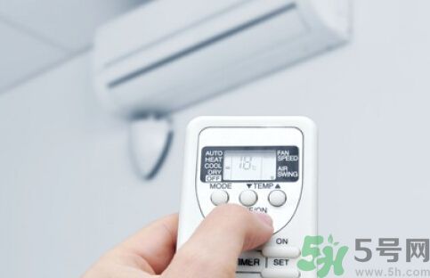 吹空調房間干燥怎么辦？吹空調怎么保濕？