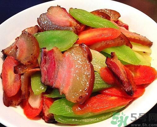 萵筍和臘肉一起炒好嗎？萵筍和臘肉一起吃好嗎？