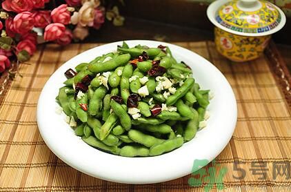 夏天吃毛豆好嗎？夏天吃毛豆有什么好處？