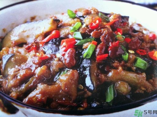 黃豆醬做什么菜好吃？黃豆醬的熱量？