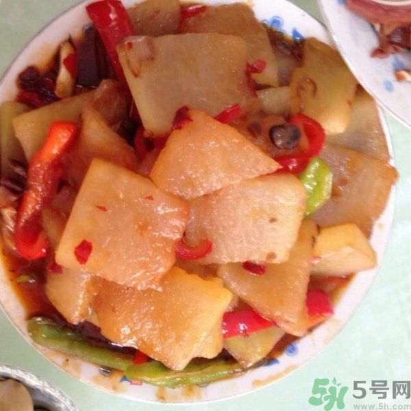 豆瓣醬的做法？豆瓣醬和黃豆醬的區(qū)別？
