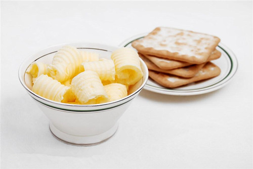 衣服上沾了黃油怎么洗?食用黃油怎么洗掉 衣服上沾了黃油怎么洗?食用黃油怎么洗掉