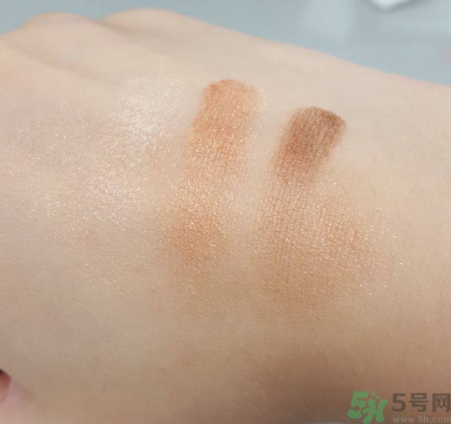 凱婷KATE擴(kuò)型深邃眼影盒怎么樣？好用嗎？