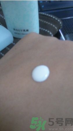 sofina蘇菲娜防曬霜要卸妝嗎？sofina防曬區(qū)別有哪幾種