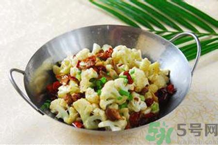 花菜可以和雞蛋一起吃嗎？花菜可以炒雞蛋嗎？