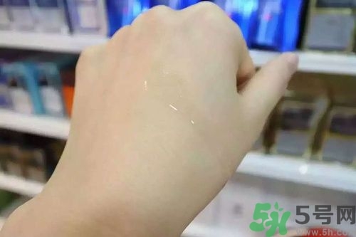 AHC神仙水效果怎么樣？AHC神仙水怎么用？