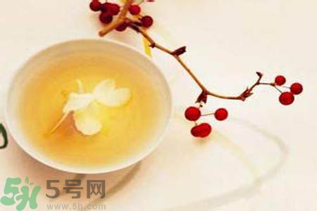月經(jīng)期間可以喝茉莉花茶嗎？月經(jīng)期間喝茉莉花茶好不好？