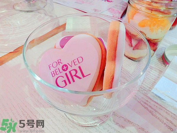 寵愛之名寵愛女孩面膜怎么樣？寵愛女孩礦物云絲面膜好用嗎？