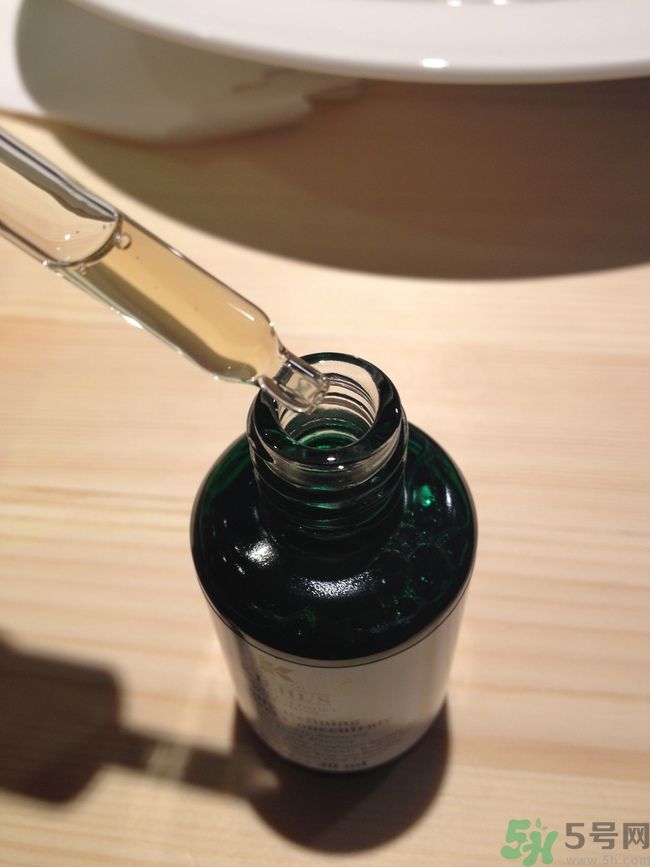 科顏氏藜麥煥膚精華怎么樣？科顏氏藜麥煥膚精華好用嗎