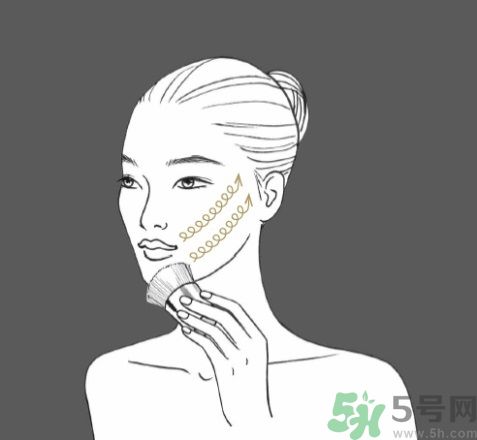 雅詩蘭黛白金級奢寵蘊能黑鉆奢華面膜怎么使用？雅詩蘭黛白金級奢寵蘊能黑鉆奢華面膜的使用方法？