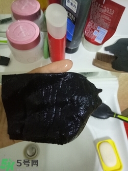 歐尚坊黑面膜怎么樣？歐尚坊黑蒜竹炭蠶絲面膜好用嗎？