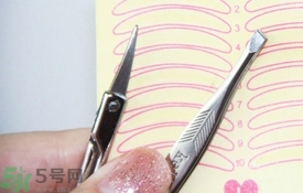 單眼皮怎么變雙眼皮了？單眼皮上面有一條線