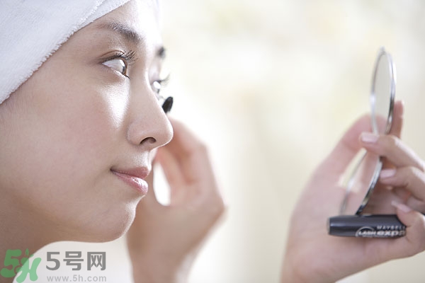 熬夜流鼻血是怎么回事？熬夜流鼻血怎么辦？