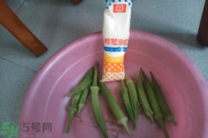 夏天秋葵怎么做好吃？秋葵在夏天怎么做？
